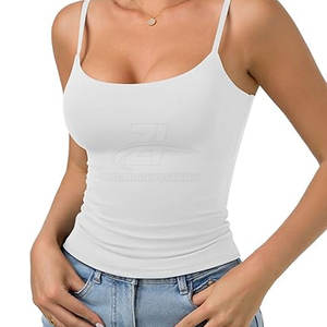 Top Deportivo Corto para Mujer, el Más Vendido en Línea, con Diseño de Logotipo Personalizado y Talla a Medida - Product Image 2