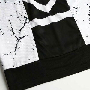 Shorts de basket-ball imprimés sur mesure, streetwear pour hommes, shorts de basket-ball en mesh double couche, shorts d'été pour hommes, noir uni - Product Image 4