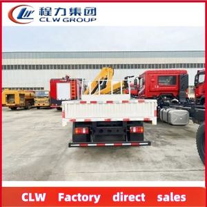 Camión grúa <span class=keywords><strong>de</strong></span> 5 toneladas montado en camión pequeño HOWO nuevo manual diésel Euro 3 estándar <span class=keywords><strong>de</strong></span> emisión con precio <span class=keywords><strong>de</strong></span> grúa <span class=keywords><strong>de</strong></span> pluma articulada - Product Image 6