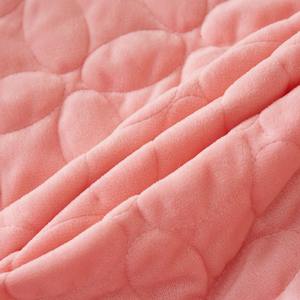 Jupe de lit moderne matelassée en microfibre imprimée personnalisable et imperméable avec plis pour usage domestique et hôtelier - Product Image 5