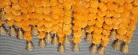 Dekorasi Pernikahan Tradisional India, Garland Bunga Marigold Plastik Lunak Buatan Tangan dengan Lonceng Gantung