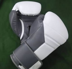 Gants de boxe Pro Training – Cuir PU de qualité supérieure, rembourrage en mousse absorbant les chocs pour le sparring, le kickboxing et le MMA - Product Image 3