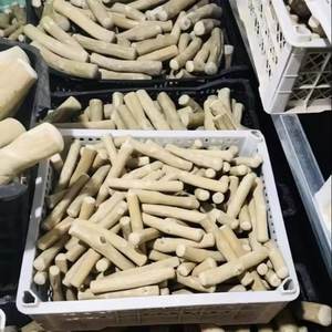 Découvrez Eco-Chic Coffee Wood Dog Chews: Élégant et durable - Product Image 4