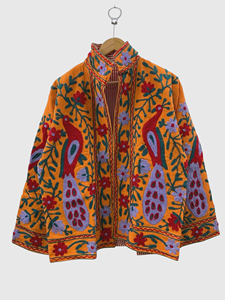 Veste en coton brodée pour femmes grandes tailles, col mandarin, manches chauve-souris, motif floral, broderie à la main, style printemps - Product Image 1
