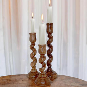 Juego de 3 Portavelas de Madera con Diseño Trenzado para Decoración del Hogar - Product Image 1