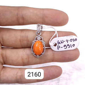 Nouveau style d'été tendance, pendentif en argent sterling 925 de haute qualité avec opale orange et diamants ronds sertis, bijoux fins - Product Image 1