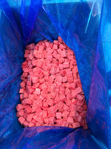 Cubos de sandía dulce LQF de Vietnam, color rojo natural, envasados al vacío a granel para exportación - Product Image 5