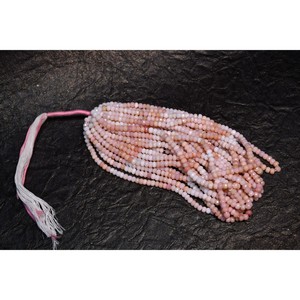 Cuentas de Ópalo Rosa Facetadas al por Mayor, Cuentas de Piedras Preciosas Naturales de Moldavita en Bruto de Formas Mixtas para Fabricación de Joyas, Jaipur, India - Product Image 1