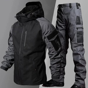 Ensemble de survêtement pour hommes, vêtements de sport athlétiques, veste et pantalon personnalisés, fournisseur OEM, vente en gros, fabricant de vêtements d'entraînement pour équipes, copie - Product Image 1