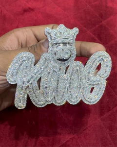 Colgante Personalizado de Lujo con Nombre en Plata de Ley 925 y Moissanita, Letra Inicial Unisex, con Certificado, Pasa el Test de Diamantes - Product Image 1