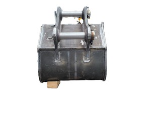 Cucharón de Excavación de Tamaño Personalizado [SunBin] para Miniexcavadora y Accesorio de Acero Soldado Profesional y Duradero - Product Image 2