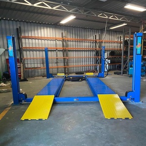 Pont élévateur quatre colonnes haute capacité à entraînement hydraulique pour voitures particulières, SUV, camionnettes et véhicules utilitaires - Product Image 1