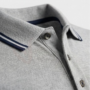 Polo à manches courtes gris pour homme, 100% coton jersey, décontracté, respirant, coupe classique, design tricoté uni - Product Image 4