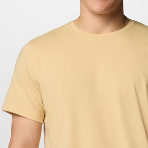 เสื้อเชิ้ตผ้าฝ้ายสำหรับผู้ชาย ดีไซน์ทันสมัย รับผลิตแบบ OEM ทรงหลวม สวมใส่สบาย เรียบง่ายแต่ดูมีสไตล์ สีพื้น คุณภาพสูง - Product Image 4