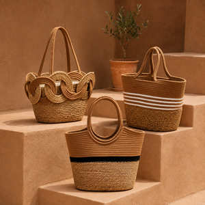 Collection de sacs fourre-tout SIERRA en pailles tissées à la main et à franges, avec fermeture éclair durable et doublure en coton - Product Image 6