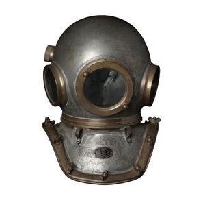 Casco de buceo vintage de metal para aguas profundas, máscara de buceo decorativa histórica, casco náutico antiguo para exhibición marítima - Product Image 1