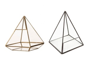 Succulent Plant Glass Geometric Terrarium ,decorative Glass Terrarium for Home Decor Glass Terrarium,pyramid Shape Terrarium - Product Image 3