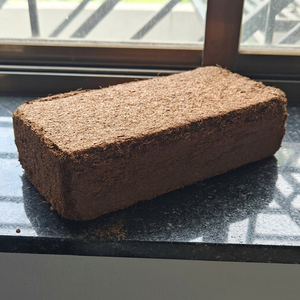 Cocopeat Briquette For Agriculture - 650g Custom Packing Coco Peat Agri Buyers Indian Supplier - Product Image 3