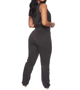 Ensemble de yoga pour femmes pas cher, vêtements de fitness de haute qualité pour l'entraînement et un style de vie actif quotidien - Product Image 3