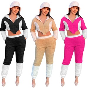 Ensemble 2 pièces en polaire rose et blanc pour femme, haut court à capuche et pantalon taille haute, tenue décontractée et sportive - Product Image 3