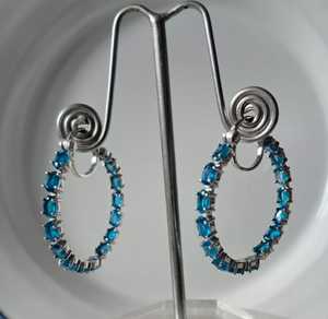 A R Creation NEO-01 Pendientes colgantes ovalados de apatita neón de 5x3 mm, plata de ley 925, joyería elegante y de lujo para el día a día - Product Image 1