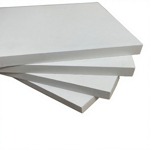 Panneau en mousse PVC Celuka blanc de 10 mm, densité 0,6, imperméable, pour meubles et armoires - Product Image 1