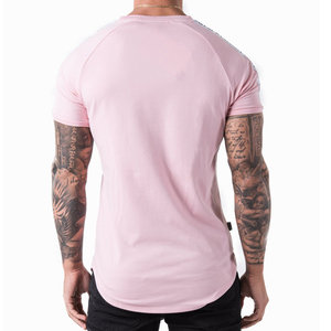 Eleve la imagen de su marca con camisetas de manga corta personalizadas al por mayor con su logotipo, diseñadas a medida para una identidad inigualable y una representación de marca sin igual. - Product Image 3