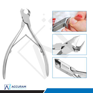 Coupe-ongles en acier inoxydable robuste Accuram en forme de lune pour ongles épais, pince à cuticules, outil de manucure et pédicure pour les pieds - Product Image 2