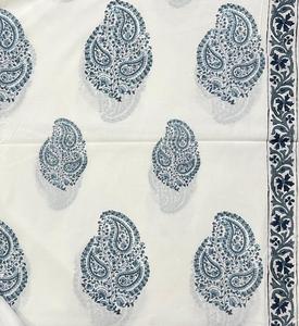 Magnifique tissu en coton 100% imprimé à la main avec des motifs de blocs de bois indiens pour la décoration de la maison, les robes, les sacs, impression personnalisée - Product Image 4