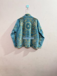 Veste en velours pour femmes ouzbèkes, faite à la main, broderie florale, doublure intérieure en coton, veste d'hiver, manteau Suzani, Blezar - Product Image 4