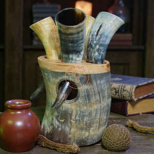 Juego de 4 Cuernos Vikingos para Beber, Hechos a Mano, de Lujo, con Soporte de Cuerno de Buey Natural, Ecológicos, Antiderrames, al Mejor Precio - Product Image 5