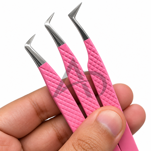 Pinzas de Extensión de Pestañas de Acero Inoxidable con Punta Puntiaguda y Recubrimiento de Color Rosa, Agarre de Diamante, Logotipo Personalizado - Suministros de Pestañas al por Mayor - Product Image 1