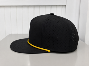 Gorra Snapback de 5 Paneles con Visera Plana, Perforaciones Láser y Logotipo Personalizado, Fabricada en Vietnam, Estilo Deportivo y Cómodo - Product Image 2