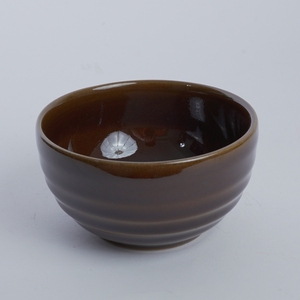 Tazón Pequeño de Cerámica Hecho a Mano y Personalizable para Restaurante Japonés, Vajilla Elegante para Servir Arroz, Sopa y Postre - Product Image 3