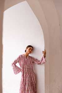 Robe longue ethnique pour femme, Salwar Kameez à taille naturelle, imprimé floral rose, manches longues, 100% coton tissé, idéale pour les mariages et les fêtes romantiques - Product Image 2