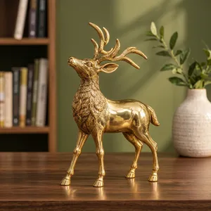 Statue de cerf en laiton artisanal avec bois de cerf gravé orné, finition dorée, sculpture animale en métal, objet décoratif - Product Image 5