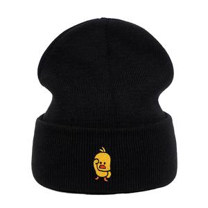 Gorros de Punto Cálidos de Invierno Unisex con Estampado Digital Impermeable de Patito Amarillo, Estilo Hip Hop - Product Image 1