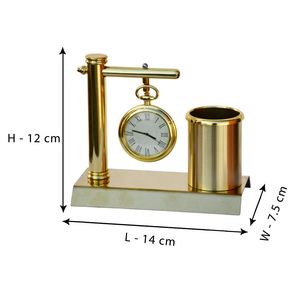Horloge de bureau en laiton avec porte-stylo, design moderne, mouvement électronique, fonction snooze, affichage numérique, fonctionne à piles, finition dorée, chiffres romains - Product Image 5