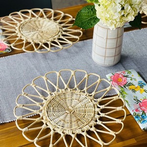 Vente en gros de sets de table en rotin, décoration de table, sets de table en osier tissés à la main, dessous de verre, sets de table ronds naturels de style bohème, fabriqués au Vietnam - Product Image 3