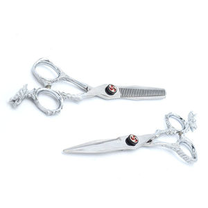 Tijeras de Peluquería para Diestros KAAMIR INSTRUMENTS, Precio al por Mayor, 32 Dientes, Hoja Afilada de Acero Inoxidable, Ligeras, para Cortar el Cabello - Product Image 5