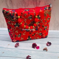 Magnifiques sacs à main faits à la main en patchwork Meenakari, sacs à main brodés en Gotta Patti pour les faveurs de mariage
