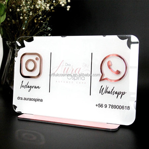 2025 Présentoir de code QR en acrylique élégant et élégant pour le marketing des médias sociaux - Product Image 6