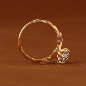 Bague de fiançailles ovale en diamant de laboratoire de 2,50 carats, or massif 14 carats, certifiée IGI, inspirée de la nature - Product Image 5