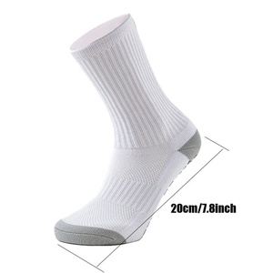 Calcetines Deportivos TriPro Blancos para Hombre, Material Spandex, Transpirables, de Secado Rápido y Antideslizantes para Verano - Product Image 2