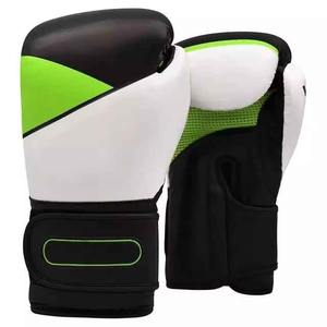 Guantes de Boxeo Personalizados para Entrenamiento, Sparring y Kickboxing - Guantes de Piel Sintética para Saco de Boxeo para Hombres y Mujeres - Product Image 3