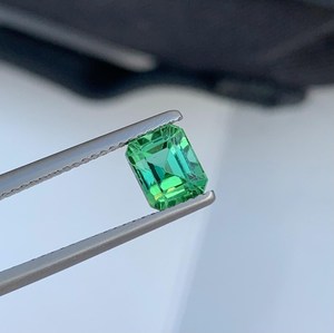 Turmalina Verde Corte Esmeralda, Gema Suelta Natural de Calidad para Joyería, Certificada - Product Image 4