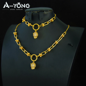 Set di Gioielli di Alta Qualità con Testa di Leopardo Placcata in Oro 21k, Design a U con Zirconia, Set di 2 Pezzi all'Ingrosso - Product Image 1