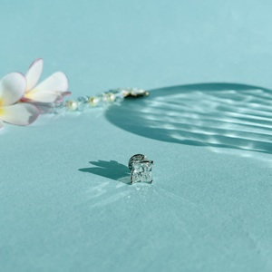 Pendientes Minimalistas con Diamante Cultivado en Laboratorio Certificado de 1.5 CT, Corte Princesa, Oro Blanco Sólido de 18K, Unisex, para Compromiso y Boda - Product Image 3