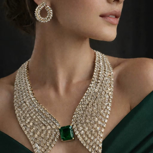 Nouveau Collier Européen Américain à Col Ouvert avec Motif Floral en Zircon, Plaqué Or, Luxe, pour Robe de Soirée - Product Image 1