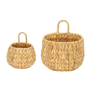Maceta única hecha a mano de jacinto de agua natural para colgar en la pared, soporte para macetas y jardineras de interior. - Product Image 2